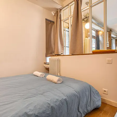 Apartment Guestready - Midcentury Maisonette In The 10th Paris