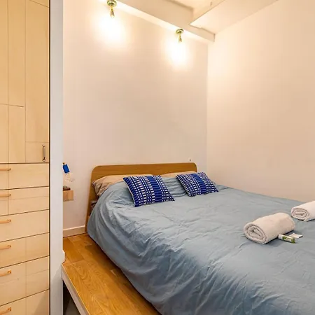 Guestready - Midcentury Maisonette In The 10th Parigi
