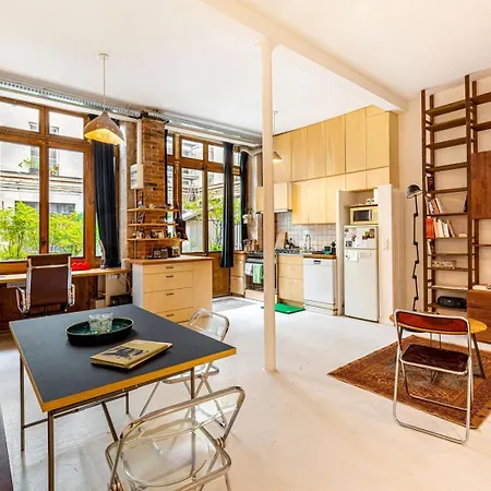 Guestready - Midcentury Maisonette In The 10th * Parigi